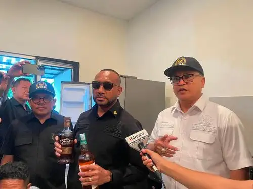 Lapas Cibinong Dicek DPR, Miras dan Perabot Mewah Masih Ada